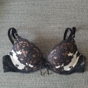 VS lace push-up bra